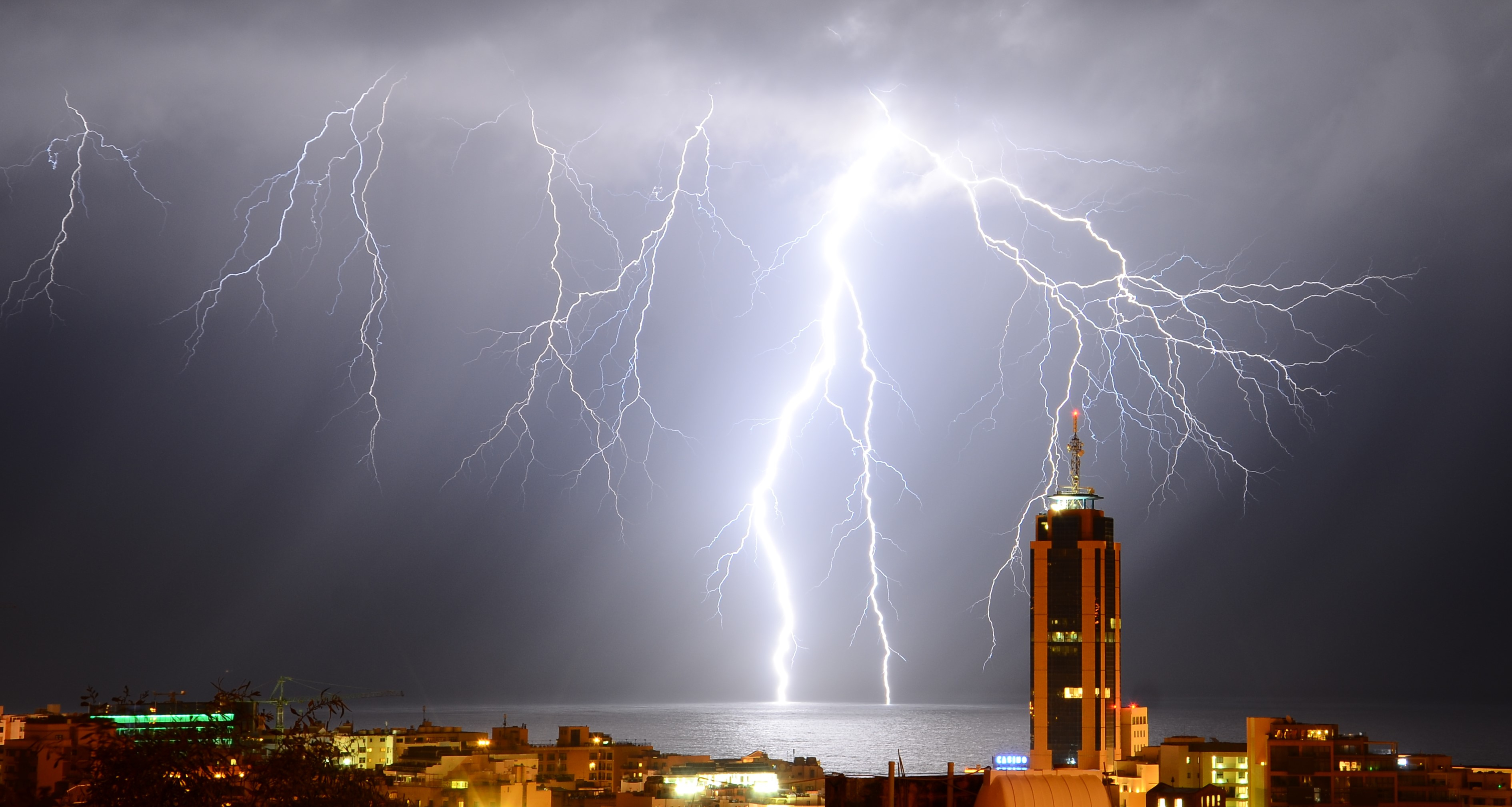lightning in the sky in malta